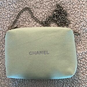 Chanel purse - too cute!